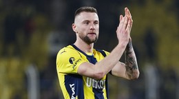 Milan Škriniar v drese Fenerbahce Istanbul.