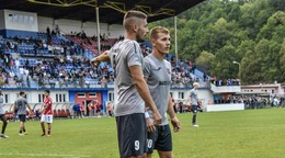 Vpravo Štefan Košč v drese FK Gerlachov.