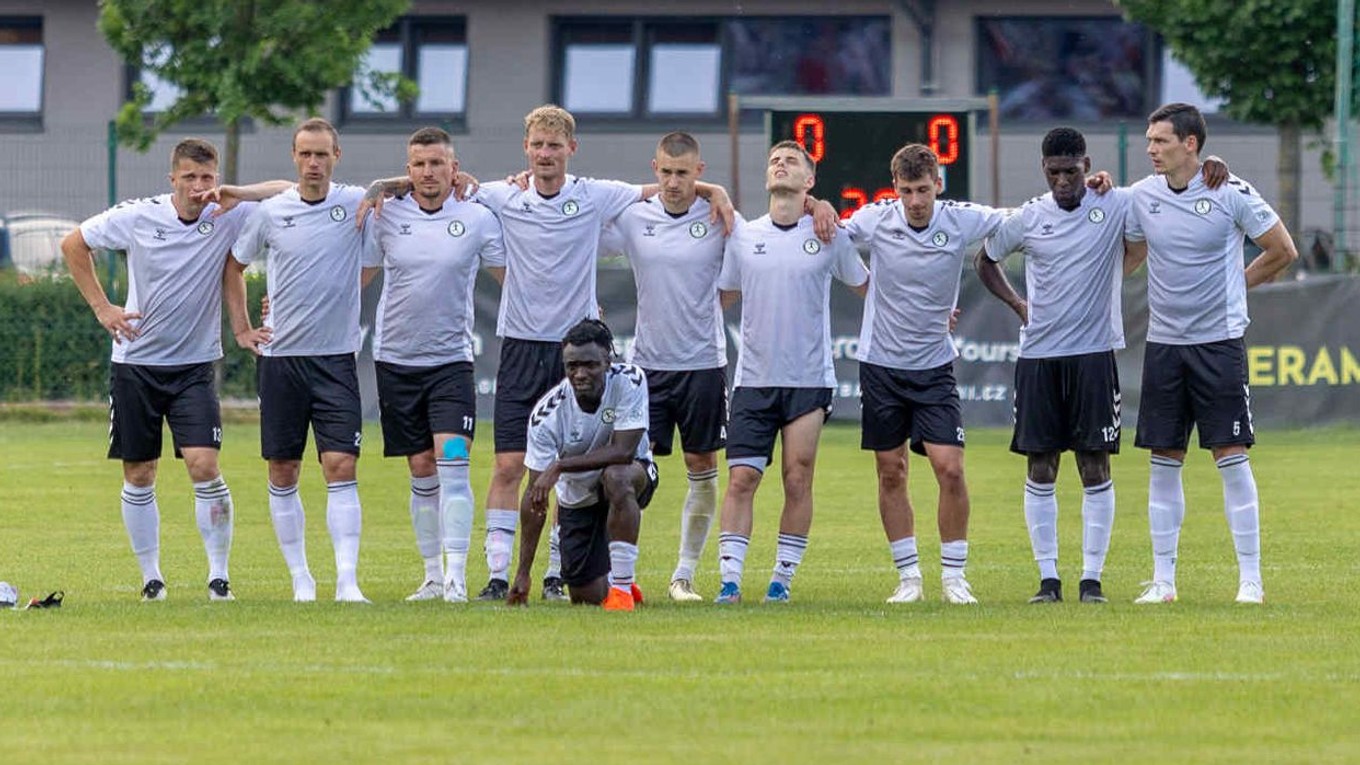 Futbalisti OFK Baník Lehota pod Vtáčnikom.