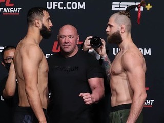 Dominick Reyes a Jiří Procházka.