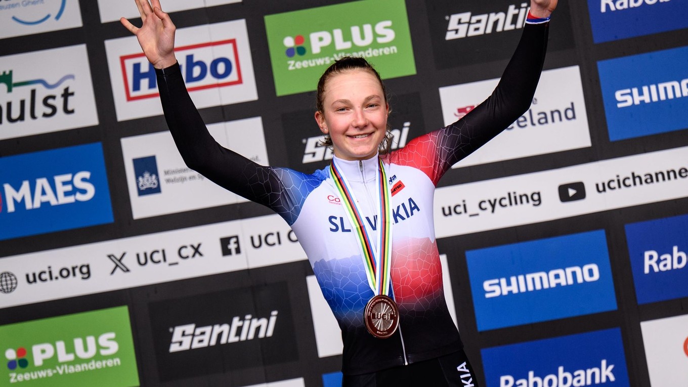 Viktória Chladoňová získala striebornú medailu v pretekoch U23 na MS v cyklokrose 2026.