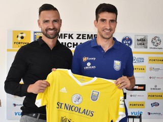Michal Ranko (vpravo) bude v kariére pokračovať na východe Slovenska.