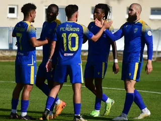 Hráči FTC Fiľakovo v pohárovom zápase so Sláviou TU Košice.