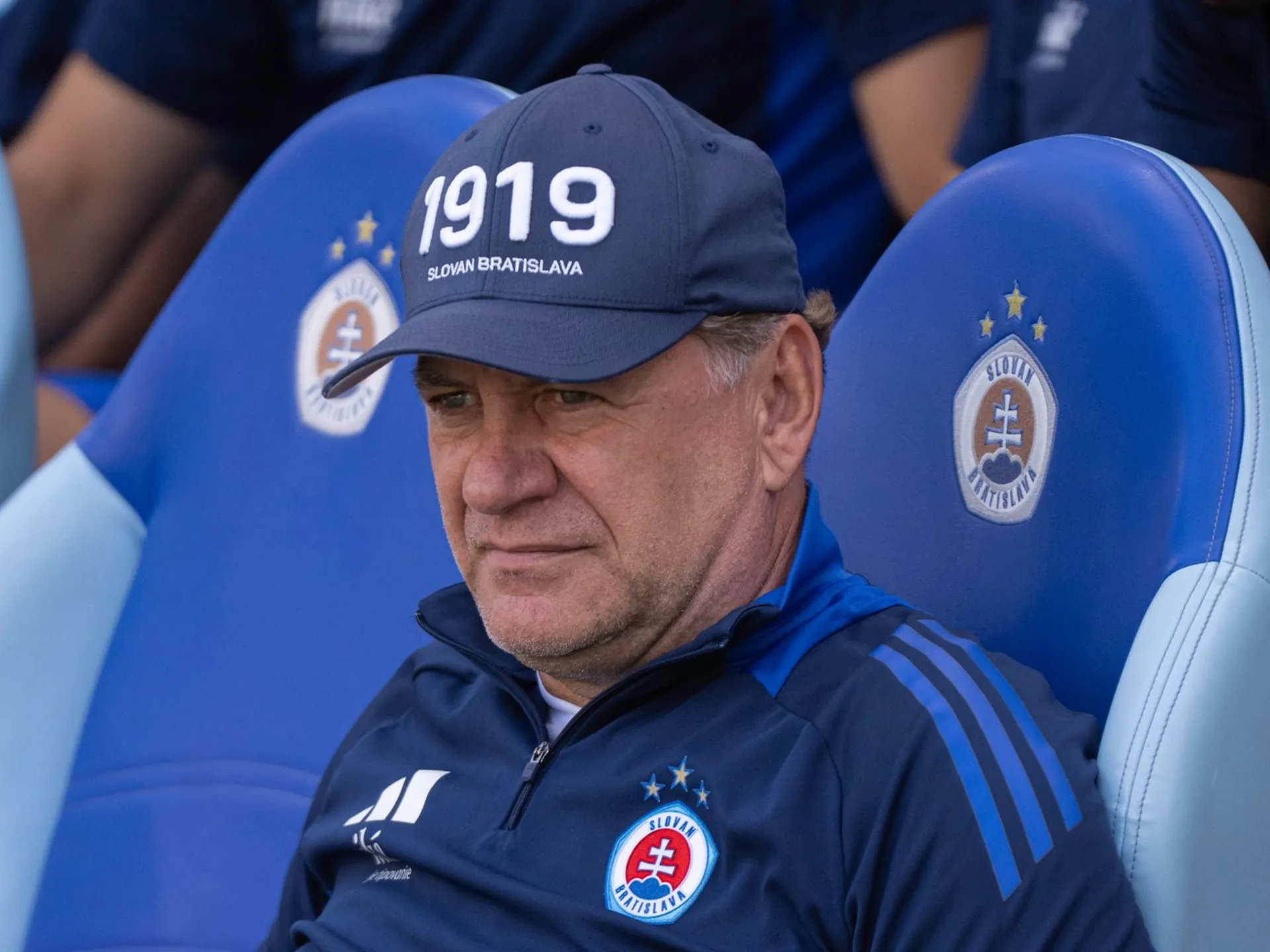 Na snímke tréner Slovana Vladimír Weiss st..