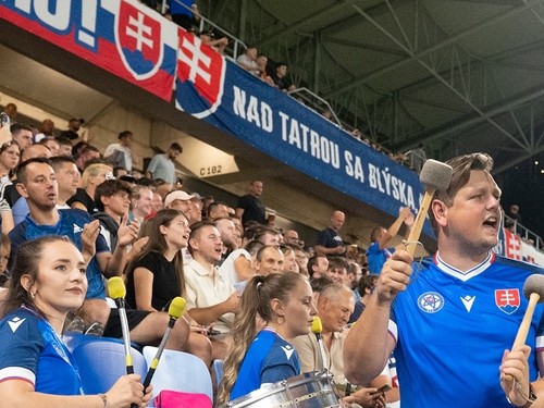 Fanúšikovia svk-ger.jpg