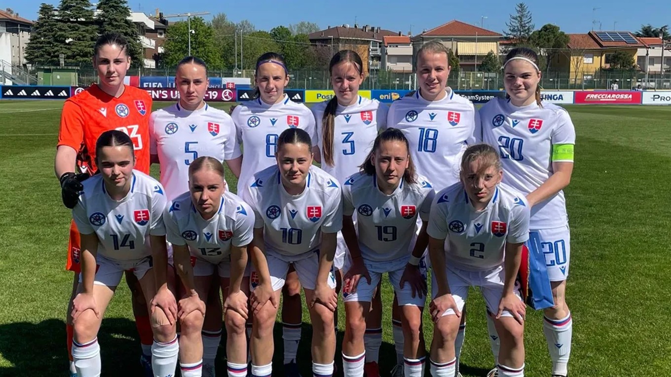 Slovenské futbalistky do 19 rokov.