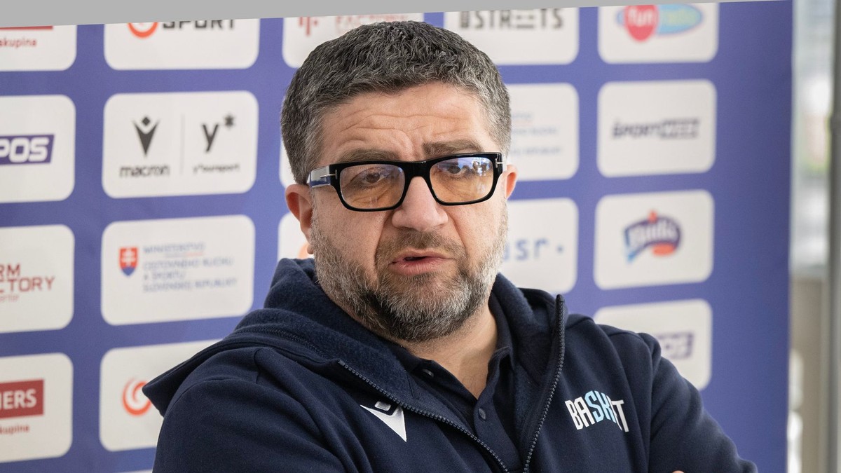 Na snímke tréner tímu slovenskej basketbalovej reprezentantácie Oliver Vidin.