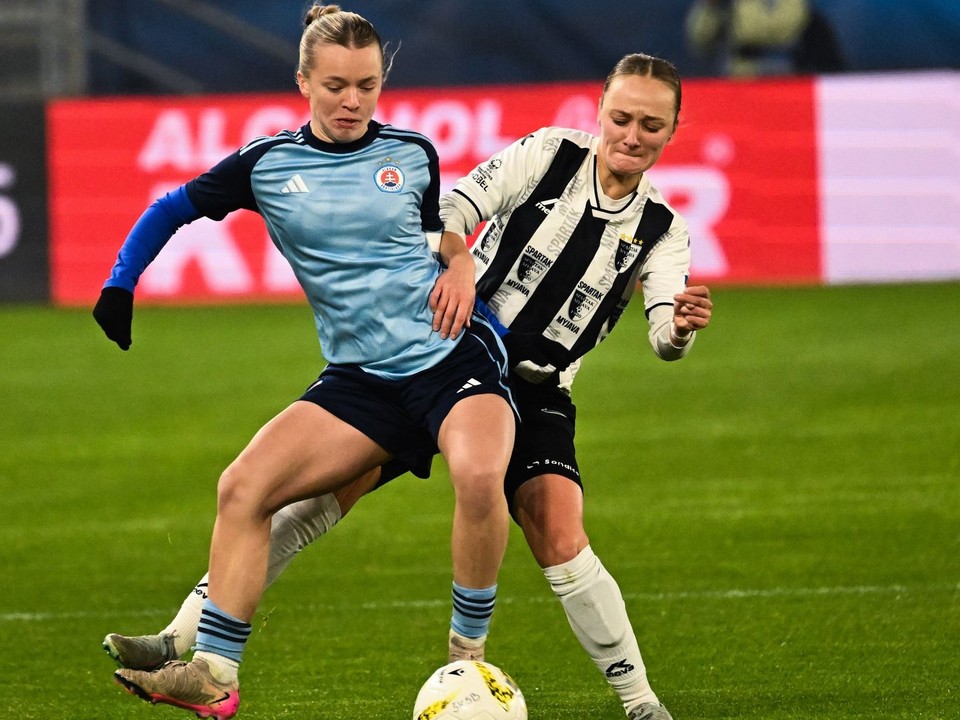 Slovan myjava ženy.jpg