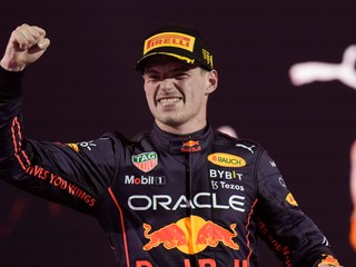 Holanďan Max Verstappen.