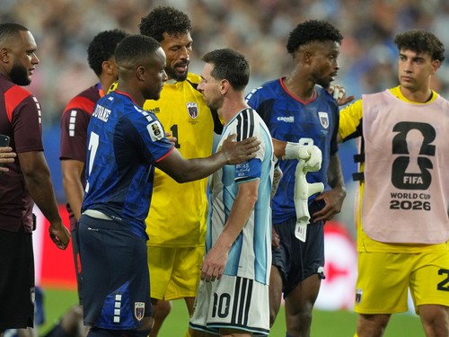 USA Futbal MS26 Šestnásťfinále .jpg