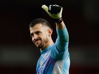 Slovenský brankár Martin Dúbravka v drese Newcastle United.