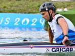 Jakub Grigar reaguje v cieli po finálovej jazde v kategórii K1