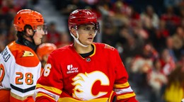 Martin Pospíšil v drese Calgary Flames.