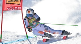 Petra Vlhová počas obrovského slalomu v rakúskom Söldene 2026.