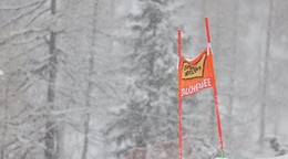 Pohľad na zasneženú zjazdovku v Zauchensee.