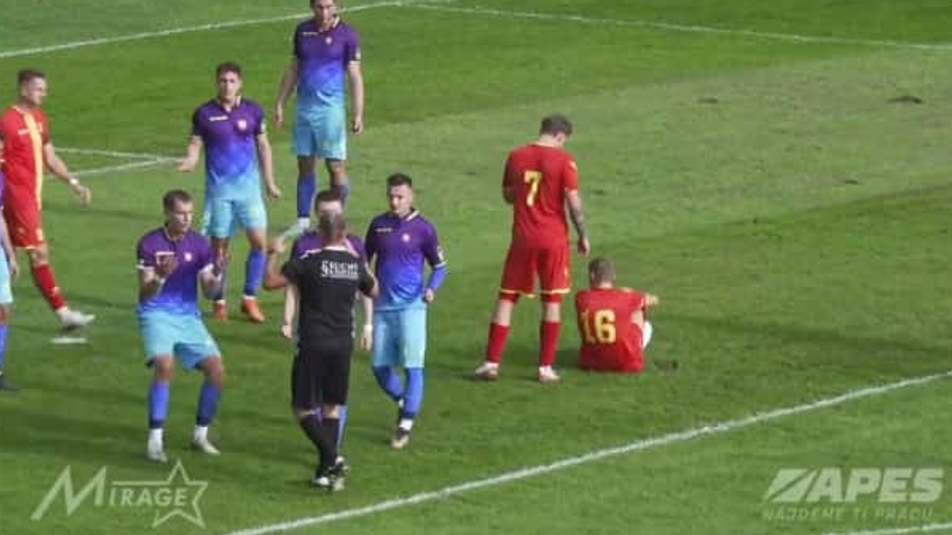 Hráči Radôstky okamžite protestovali.