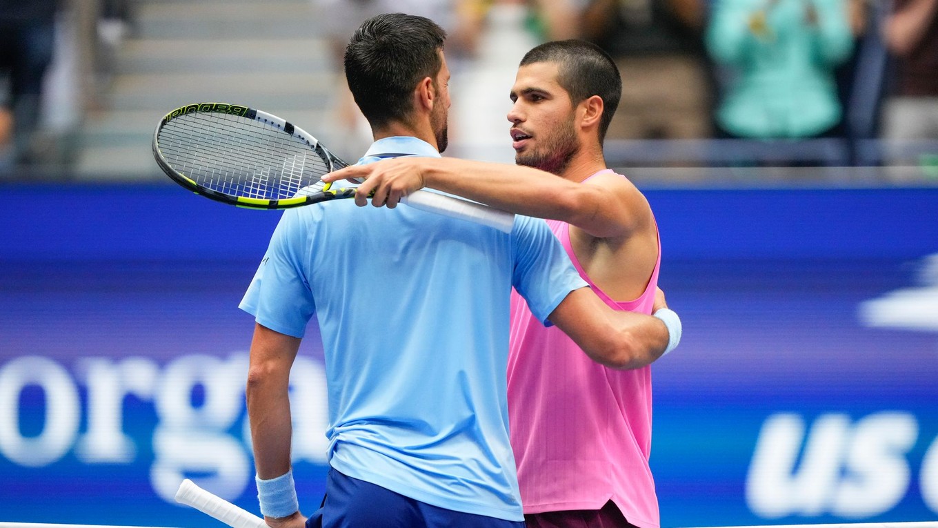 Novak Djokovič a Carlos Alcaraz po semifinále US Open 2025