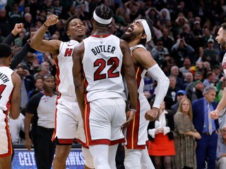 Radosť basketbalistov Miami Heat.