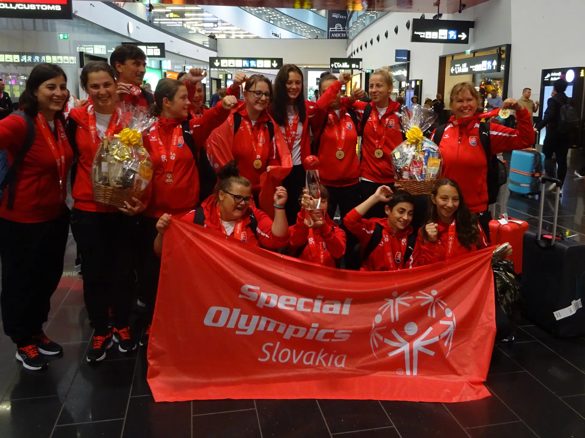 SLOVENKY VÍŤAZKY PRESTÍŽNEHO TURNAJA V UNIFIKOVANOM FUTBALE V USA