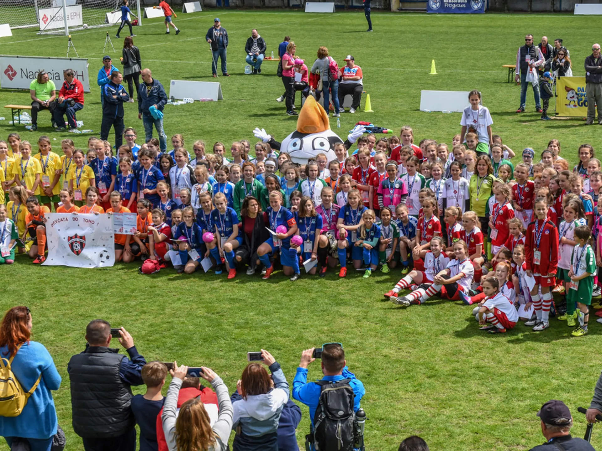 GRASSROOTS – 3. ročník Festivalu dievčat WU12 - „Energia do ženského futbalu s EPH 2019“