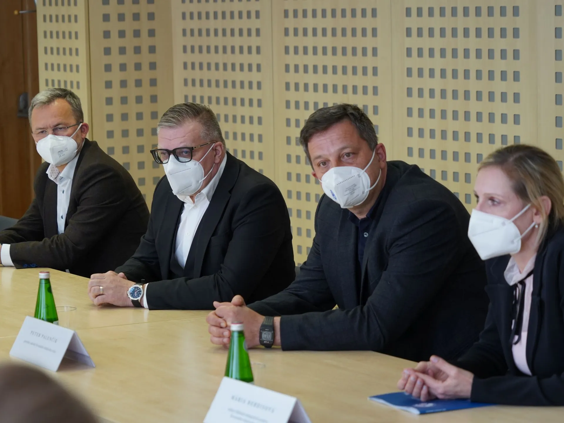 SFZ – Prezident Ján Kováčik rokoval v Prešove o novom štadióne: Je nesmierne dôležité, aby ho mal čo najskôr