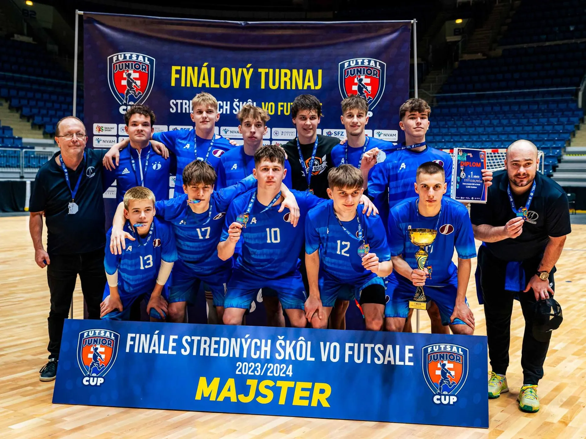 SŠŠ-ELBA Prešov víťazom finálového turnaja stredných škôl vo futsale (Bratislava, 1.3.2024).