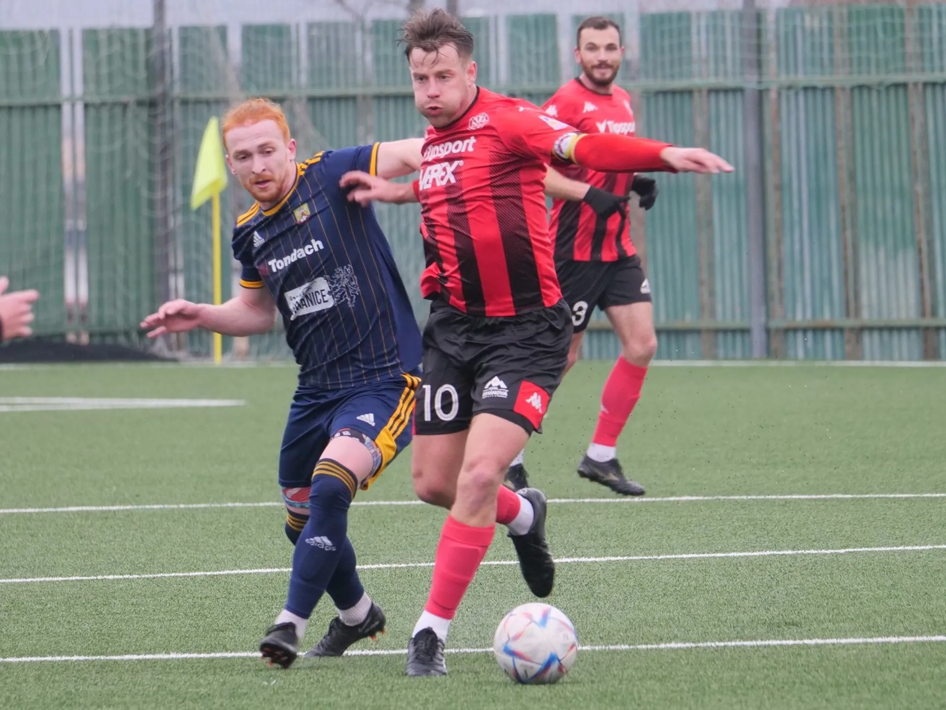 Richard Bartoš (č. 10) sa blysol vo víkendovom kole MONACObet ligy.