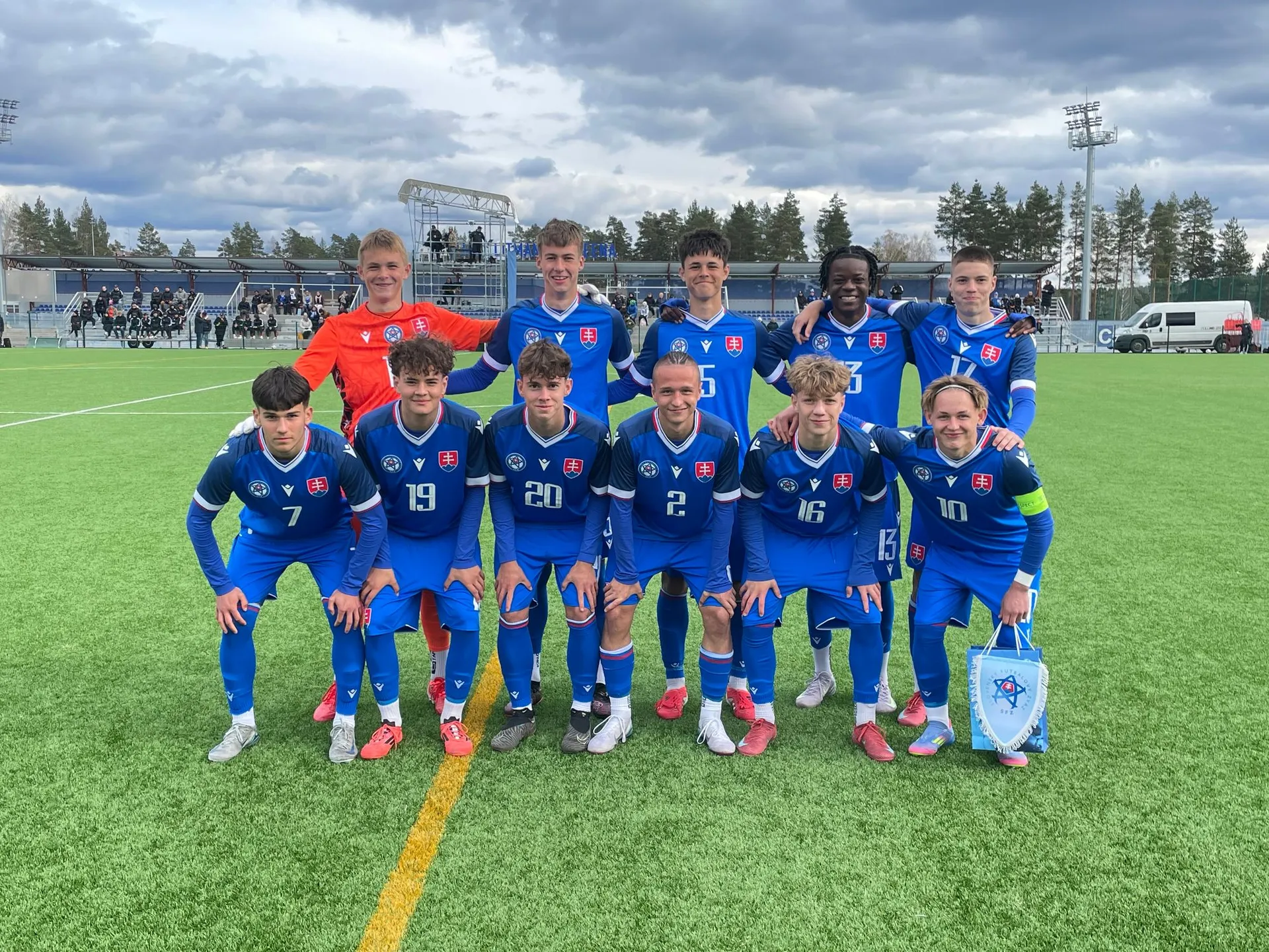 Reprezentácia do 15 rokov pred zápasom Fínsko U15 – Slovensko U15 na Turnaji 4 krajín v Eerikkilä (30.4.2025)