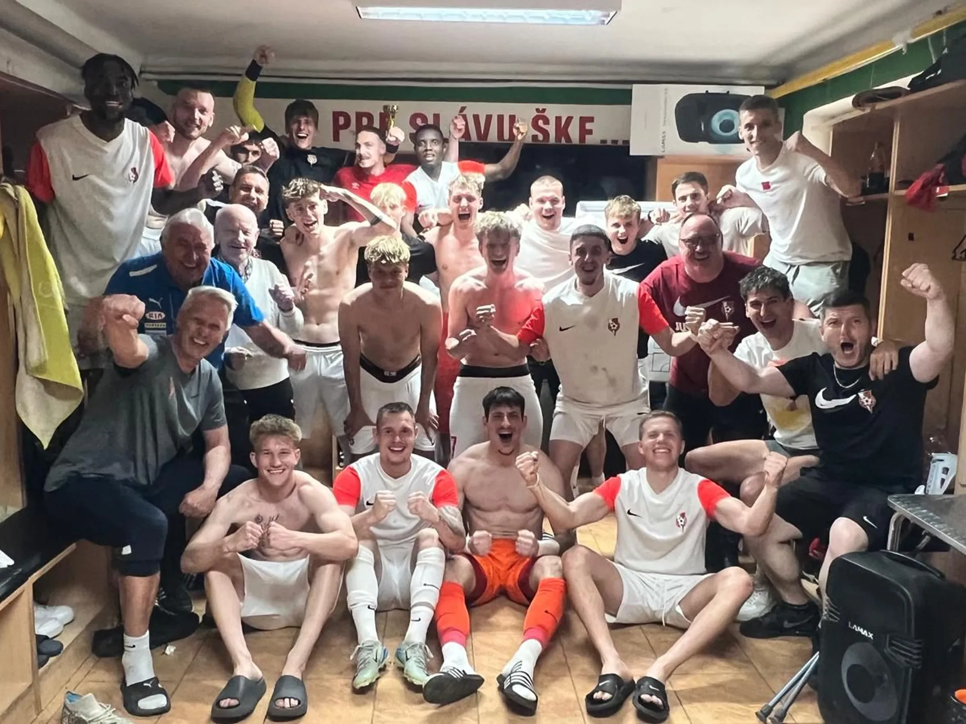 TIPOS III. LIGA ZÁPAD – Sereď s Lehotou bok po boku, Inter postihla výsledková kríza