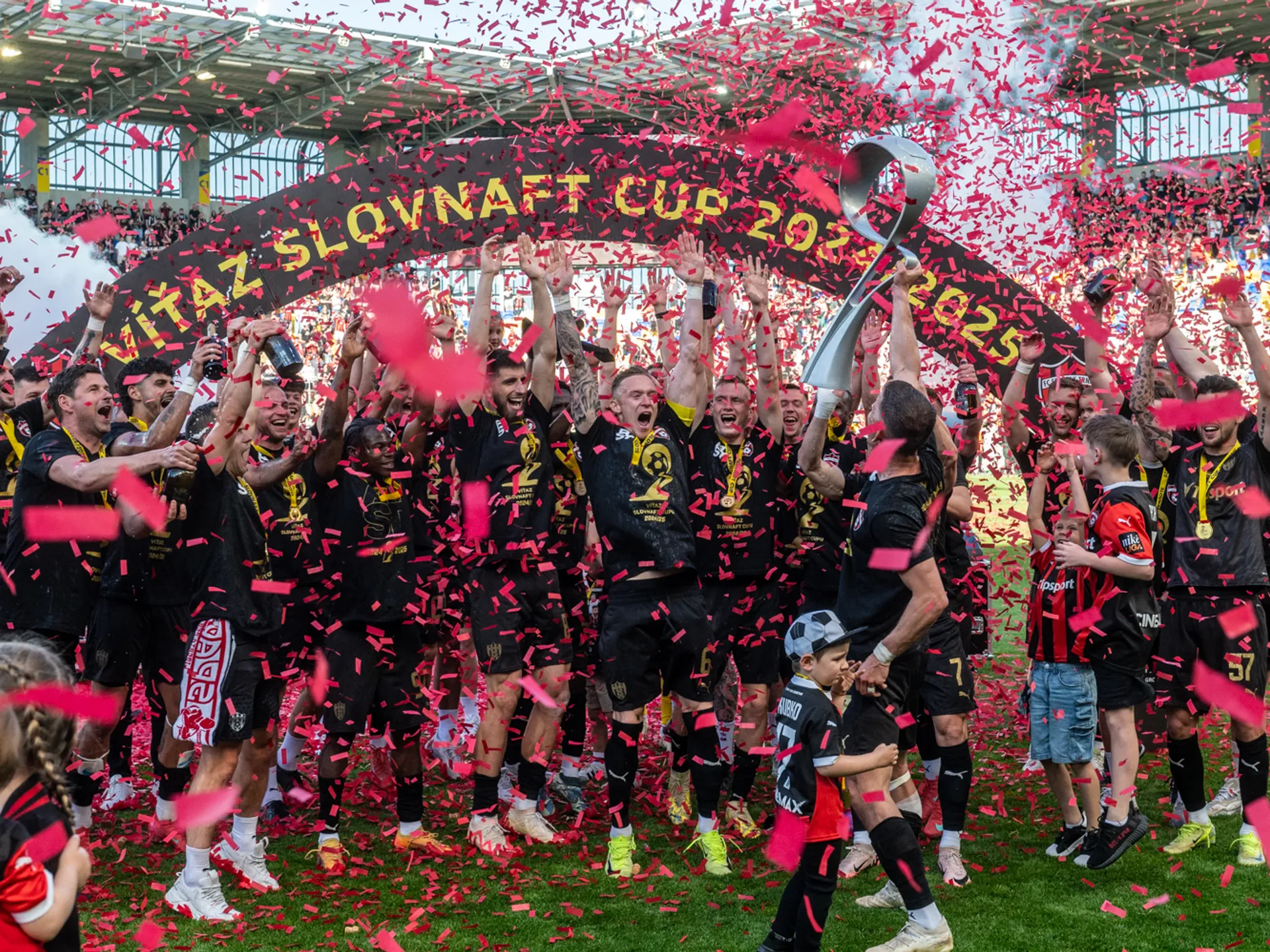 Futbalisti Spartaka Trnava sa stali víťazmi Slovenského pohára pre sezónu 2024/25. 