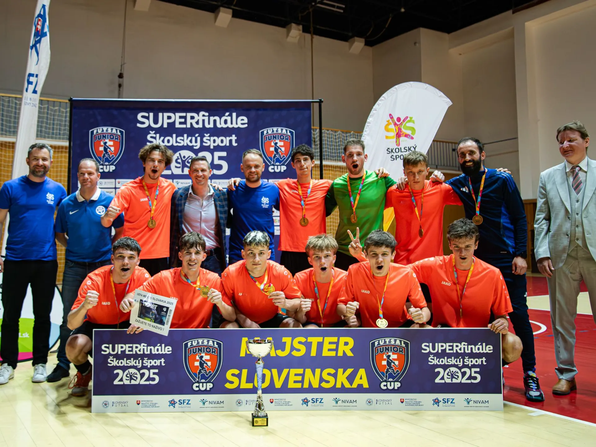 Víťazná škola Stredná športová škola, Trieda SNP 104 z Košíc v SUPERfinále stredoškolákov vo futsale 
