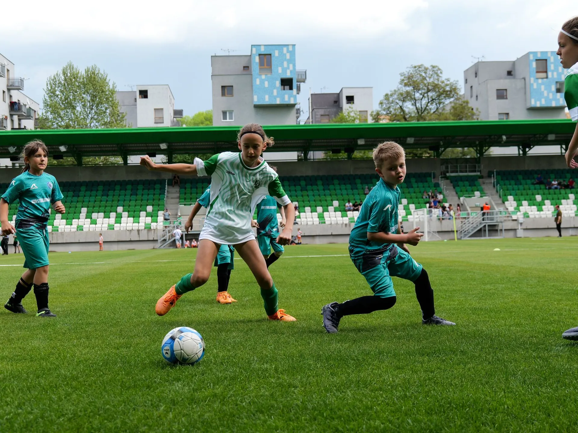 Snímka z Grassroots turnaja tímov ObFZ Prešov pri príležitosti slávnostného otvorenia Tatran Arény v Prešove, dňa 3.5.2025.