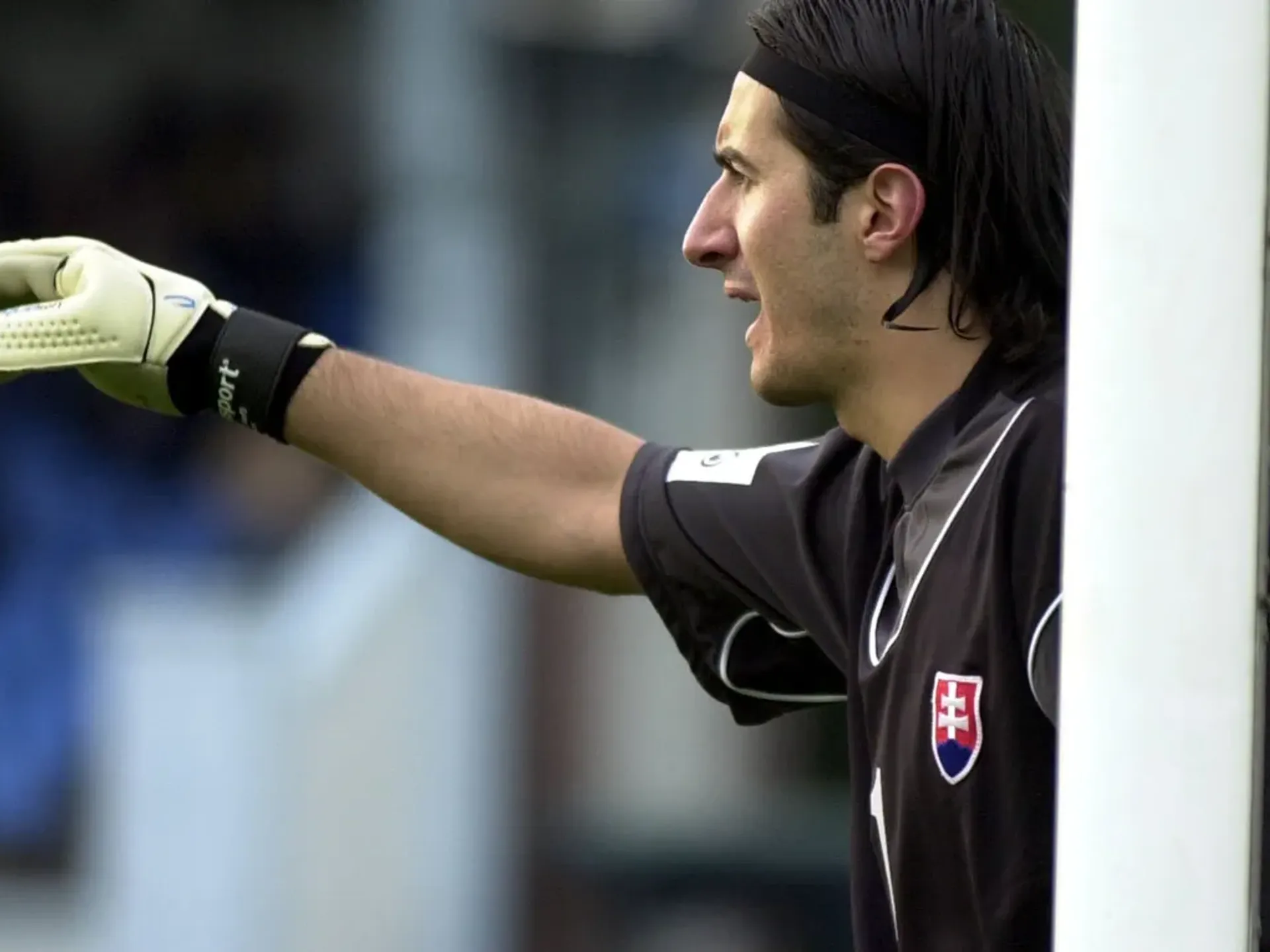 Na ilustračnej snímke Kamil Čontofalský v kvalifikačnom zápase o postup na MS 2006 Slovensko-Estónsko (8.októbra 2005, Bratislava)