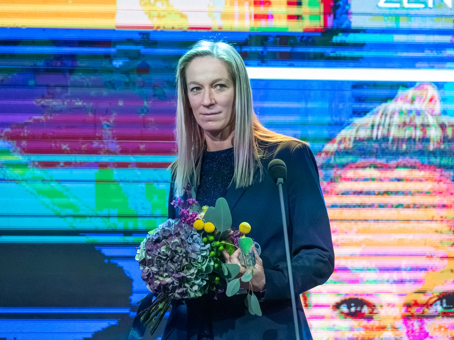 GRASSROOTS GALA – Kategória tréner: Neveďalová dýcha na chrbát Weissovi