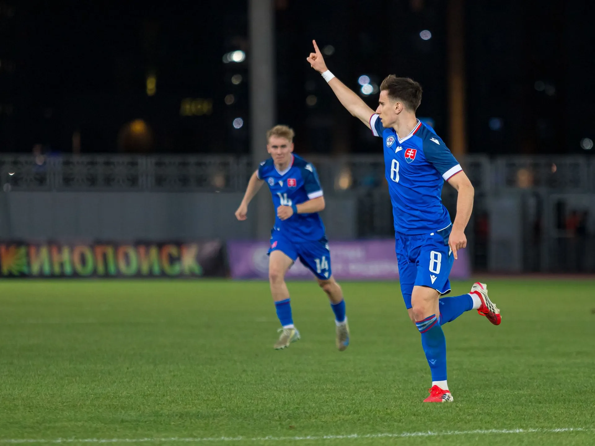 Radosť Artura Gajdoša po strelení gólu v zápase kvalifikácie ME U21 2027 Kazachstan – Slovensko v Turkestane (27.3.2026)