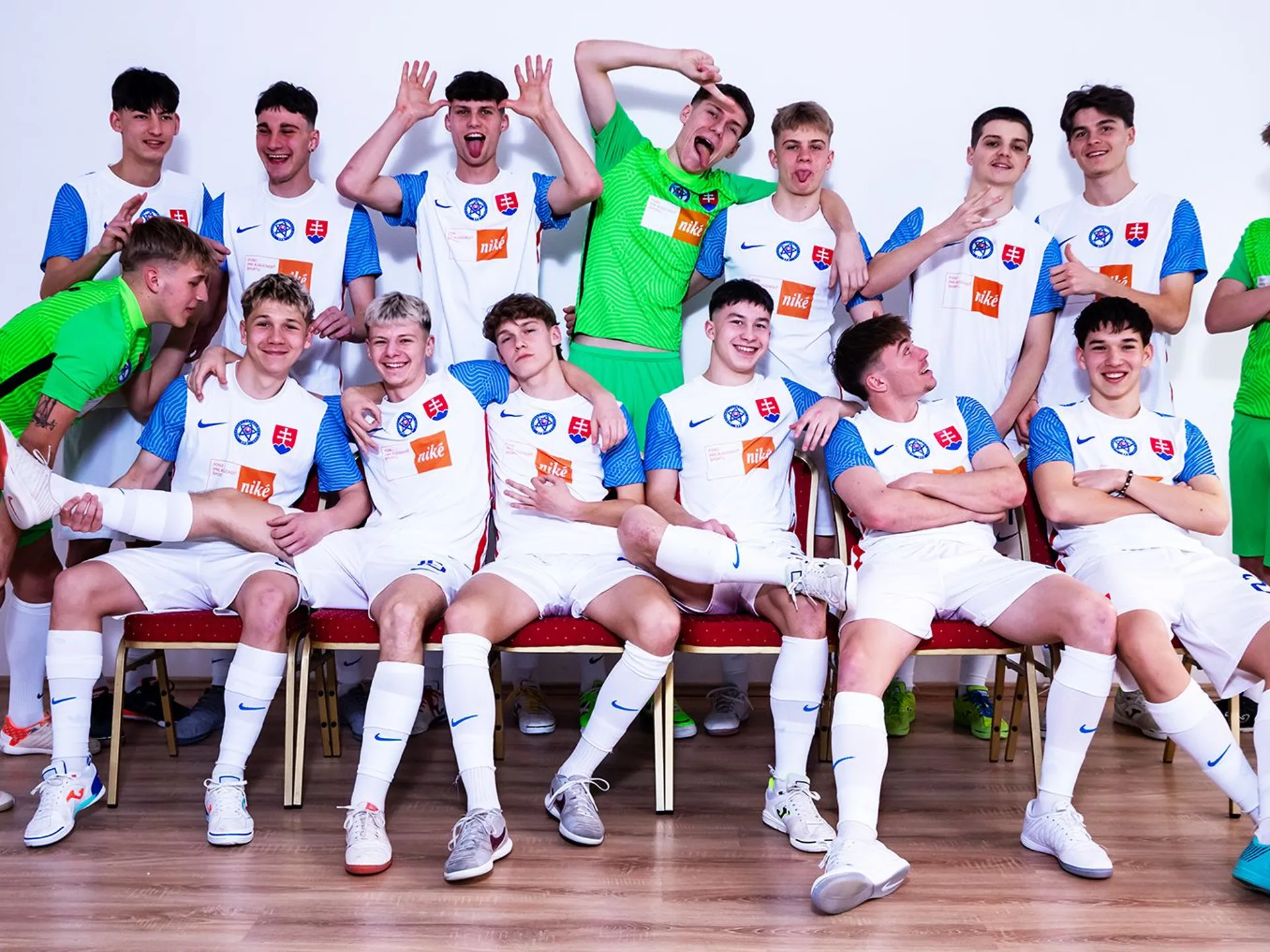 KONEČNÁ NOMINÁCIA reprezentácie U-19 na hlavné kolo kvalifikácie o EURO 2025