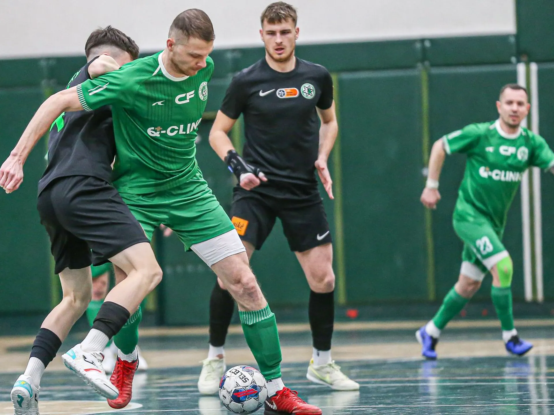 PLAY-OFF: Koniec sezóny pre 4FSC FTVŠ aj B.Bystricu, 1/4-finálové série pokračujú v Šuranoch a Košiciach