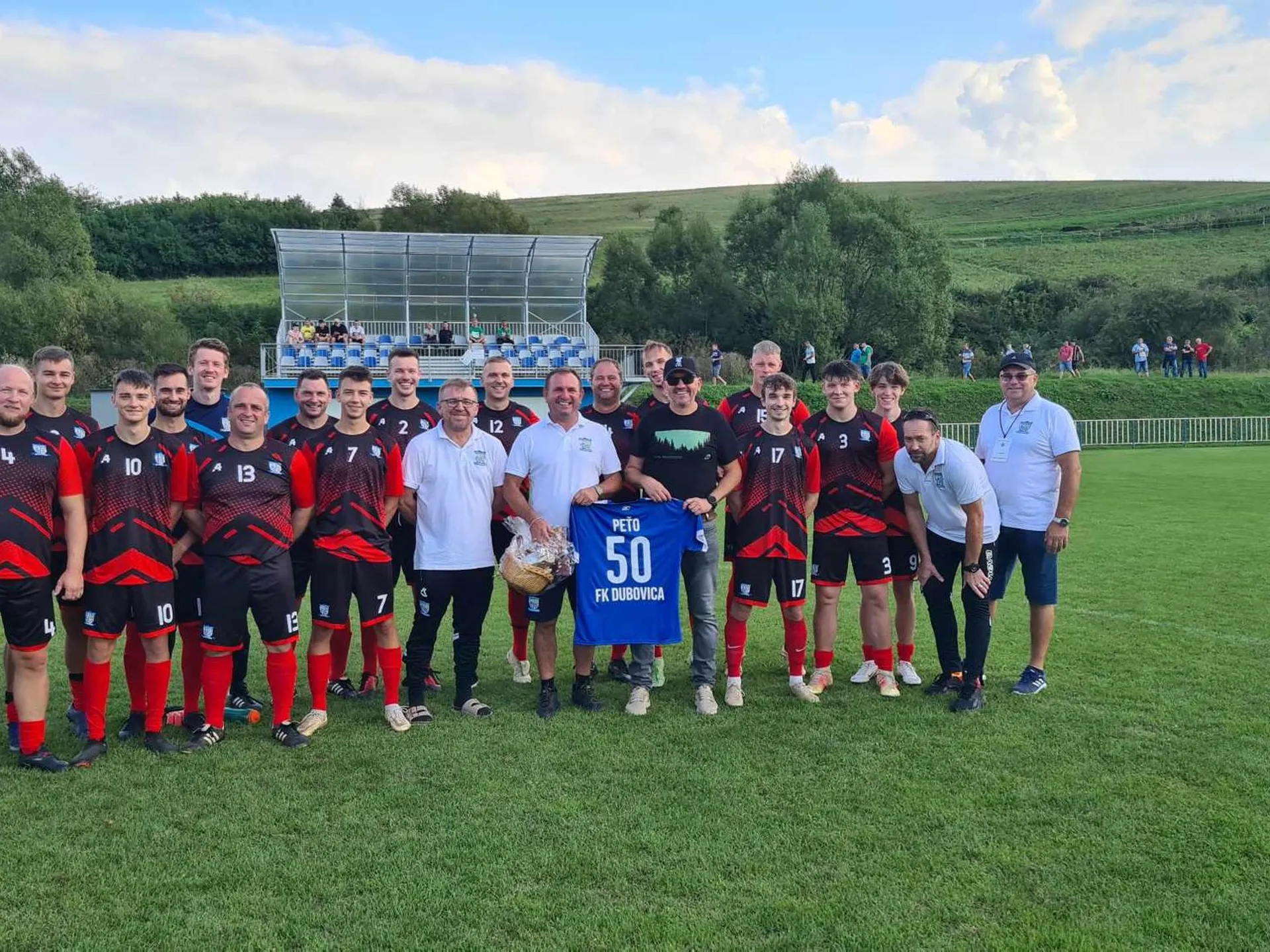 OSLÁVENEC MÁ NA ČO SPOMÍNAŤ