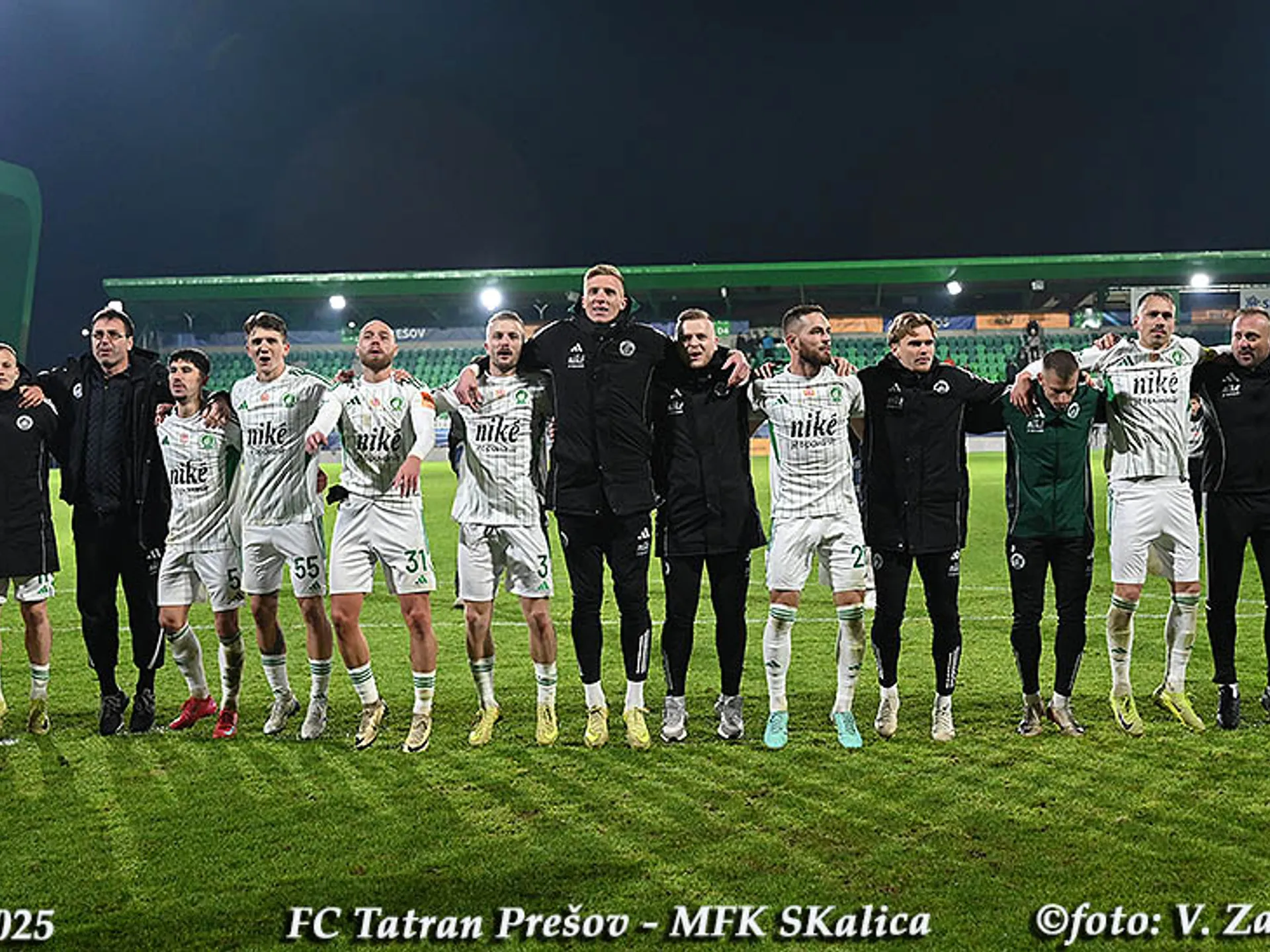 POZNÁME MENÁ DVOCH ŠŤASTLIVCOV 