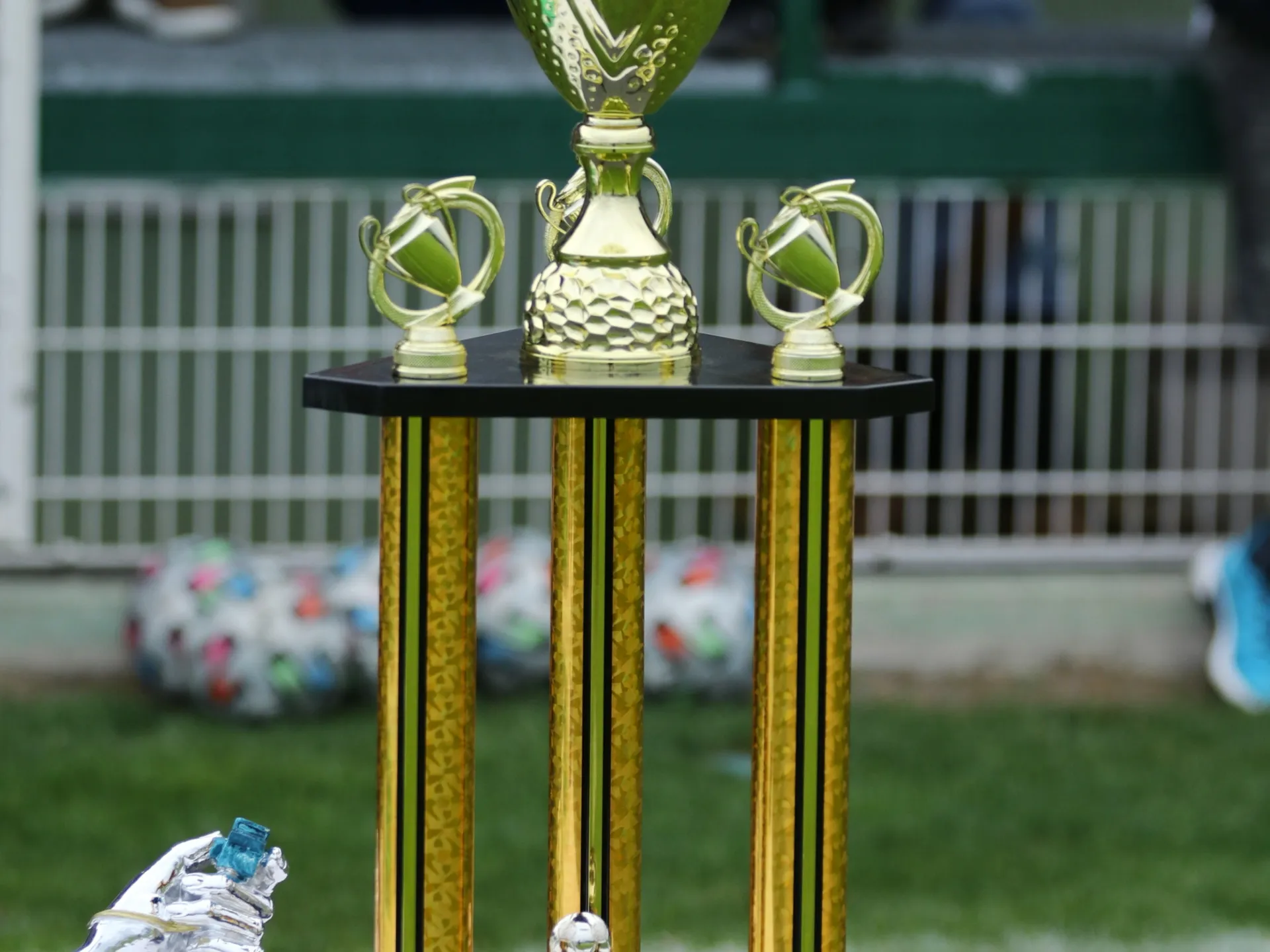 Držiteľom pohára ObFZ Prievidza 2021/2022 sa stali hráči MTJ Pravenec