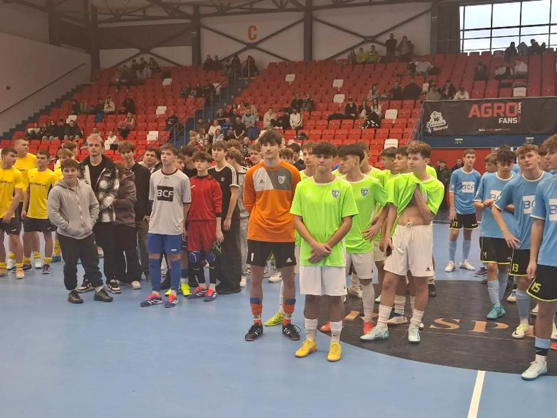 VIII. ročník zimného halového turnaja vo futbale mladších žiakov U13 ObFZ Topoľčany: