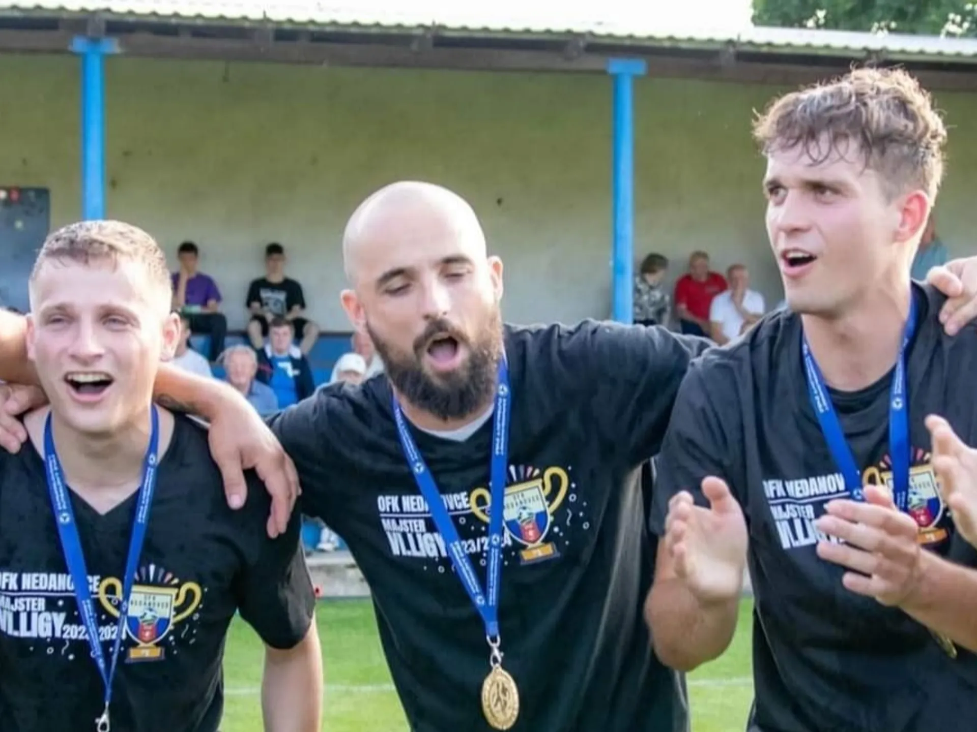 VI. ligu Sever ovládol nováčik. Možnosť postupu nevyužil, vrátil sa do oblasti