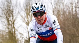 Lukáš Kubiš v drese úradujúceho majstra Slovenska v cyklistike. 