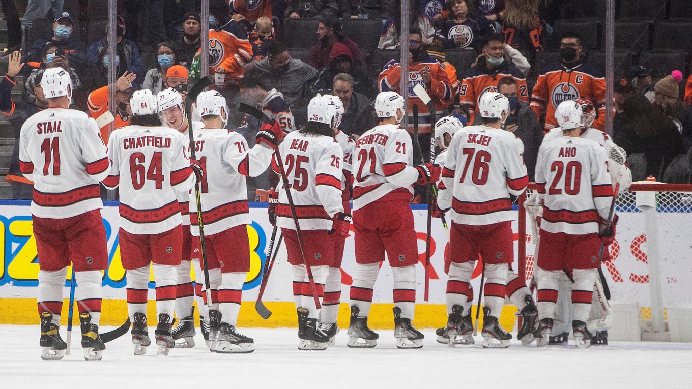 Hráči tímu Carolina Hurricanes.