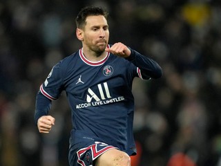 Lionel Messi v drese Paríž St. Germain.