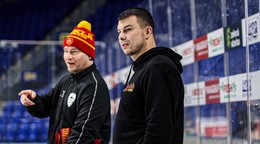 Športový manažér Dukly Trenčín Mário Bližňák (vpravo). 