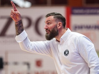Hlavný tréner BC Prievidza Gareth Murray.