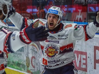 Marek Hecl v drese Zvolena sa teší z gólu