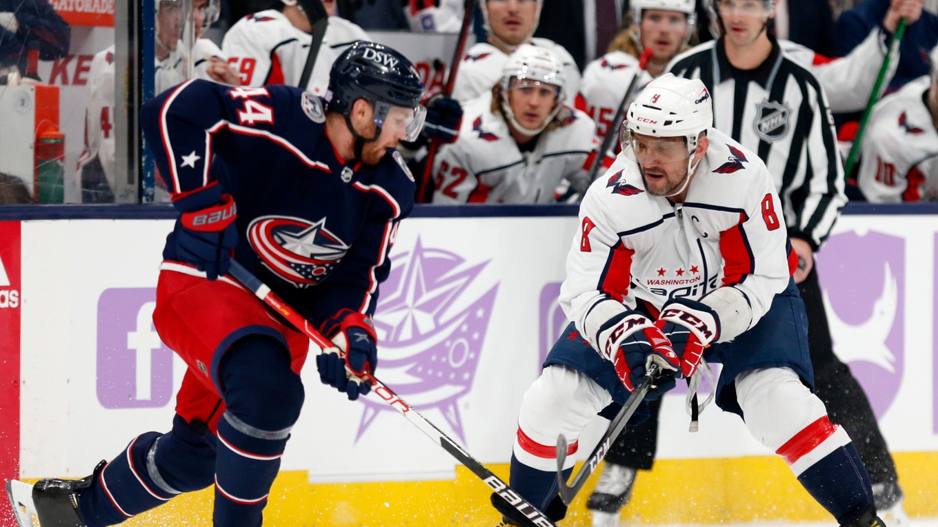 Alexander Ovečkin a Vladislav Gavrikov.