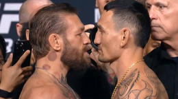 McGregor s Hollowayom na vážení.
